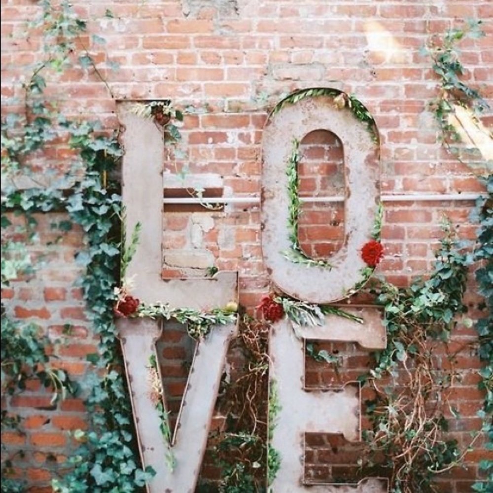 🌿🌸LOVE SALE!🌸🌿